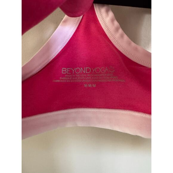 NWOT Women’s Beyond Yoga Spacedye Outlines Bra in Vivid Pink Heather SZ M - Picture 7 of 7